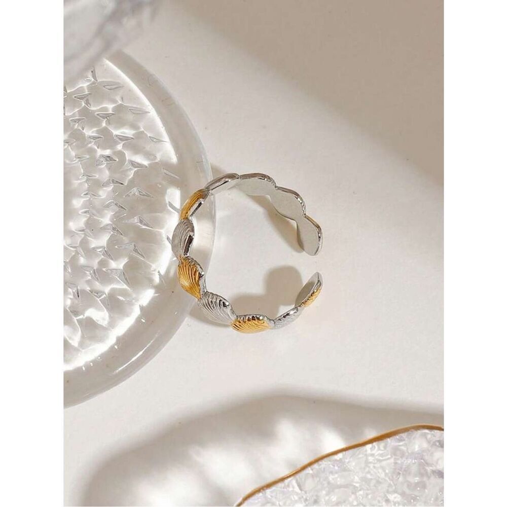 Shell Ring #2573 - Picture 3 of 5